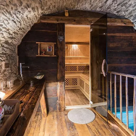 Civico 6 * מרמורה